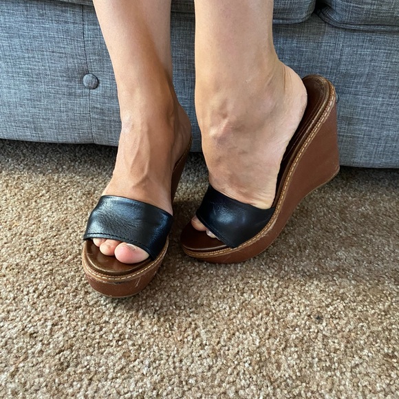 PRADA WEDGE MULES/SANDALS 39.5 - Picture 8 of 10